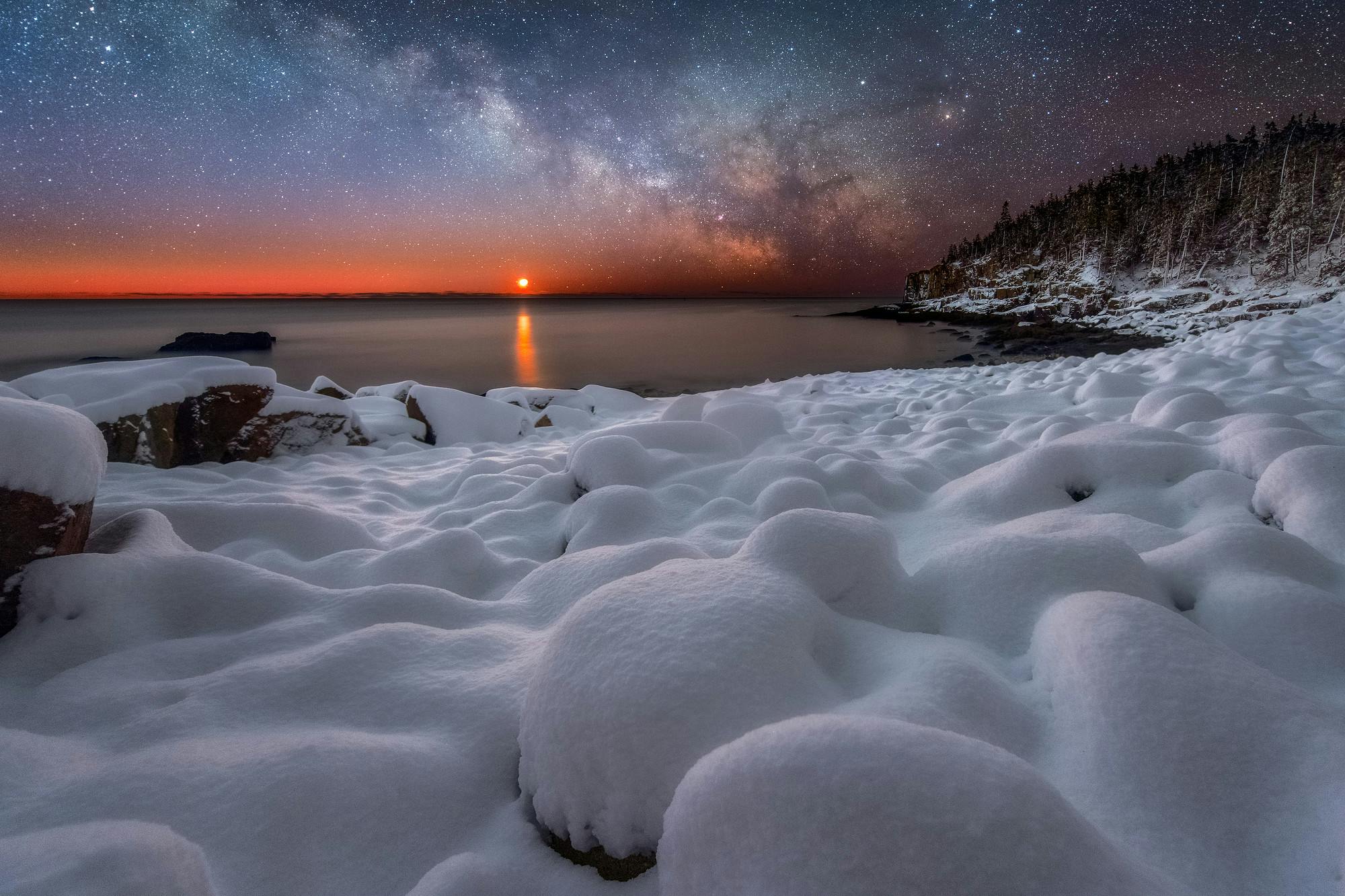 Fresh Snow and Milky Way Moonrise at Boulder Beach